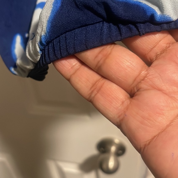 The Limited Blue with light blue design, elastic at the bottom - Picture 3 of 6